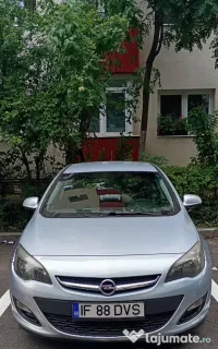 Opel Astra J 
