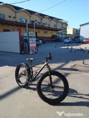 Vând bicicletă fat bike urgent 