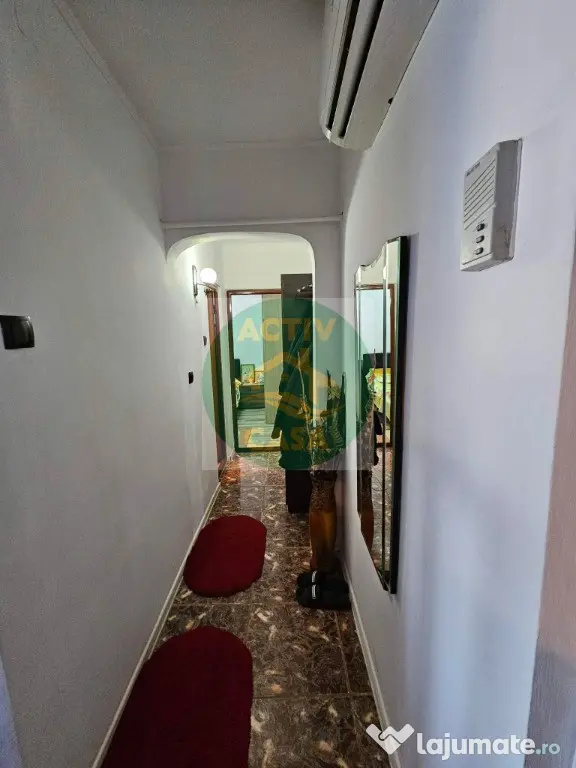 Apartament 2 camere, decomandat, mobilat