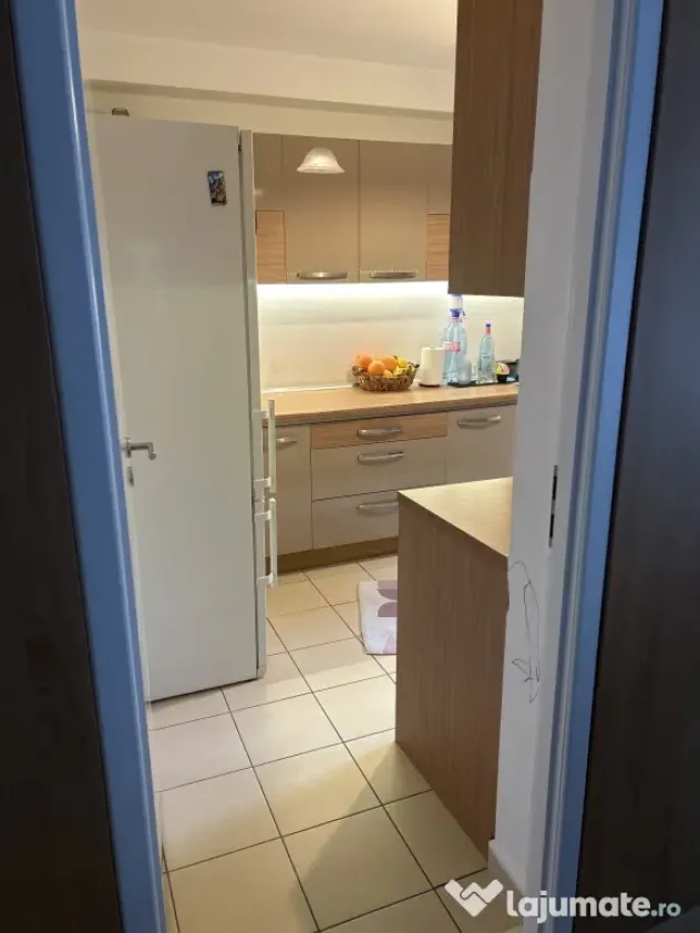 Vanzare mobila bucatarie complet utilata
