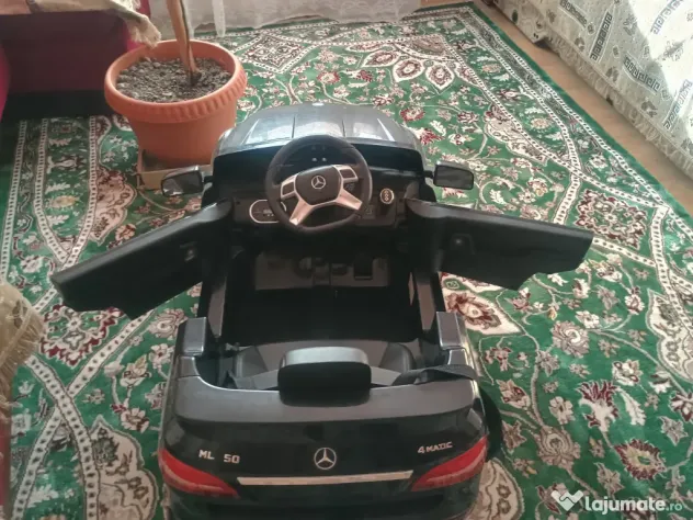 Masina copii Mercedes