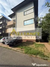 Ap 2 camere gata de mutare cu parcare Metalurgiei