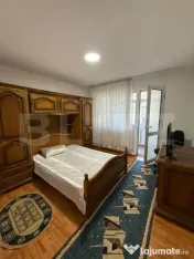 Apartament 3 camere, decomandat, Zona 9 Mai, Et 2 
