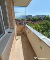 Apartament 4 camere decomandat, etaj intermediar, Splaiul Cr 