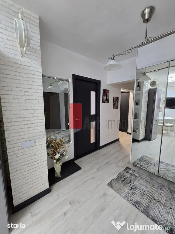 Vindem apartament cu 3 camere, Crângasi