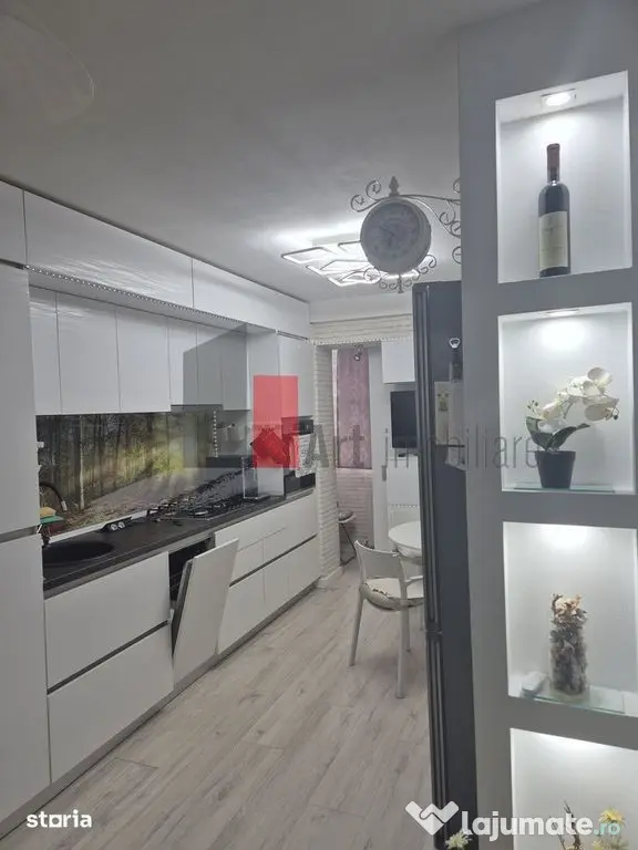 Vindem apartament cu 3 camere, Crângasi