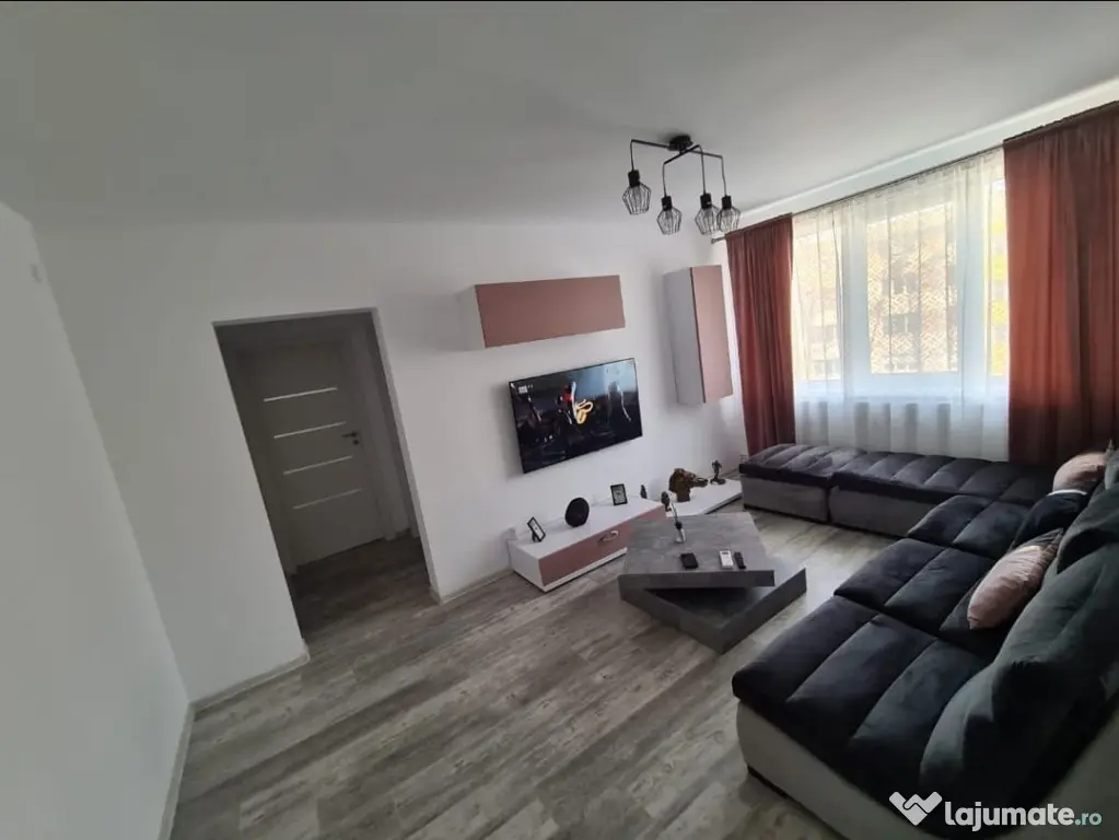 Apartament 3 camere Hipodrom - 64mp - Renovat Recent - Mobil