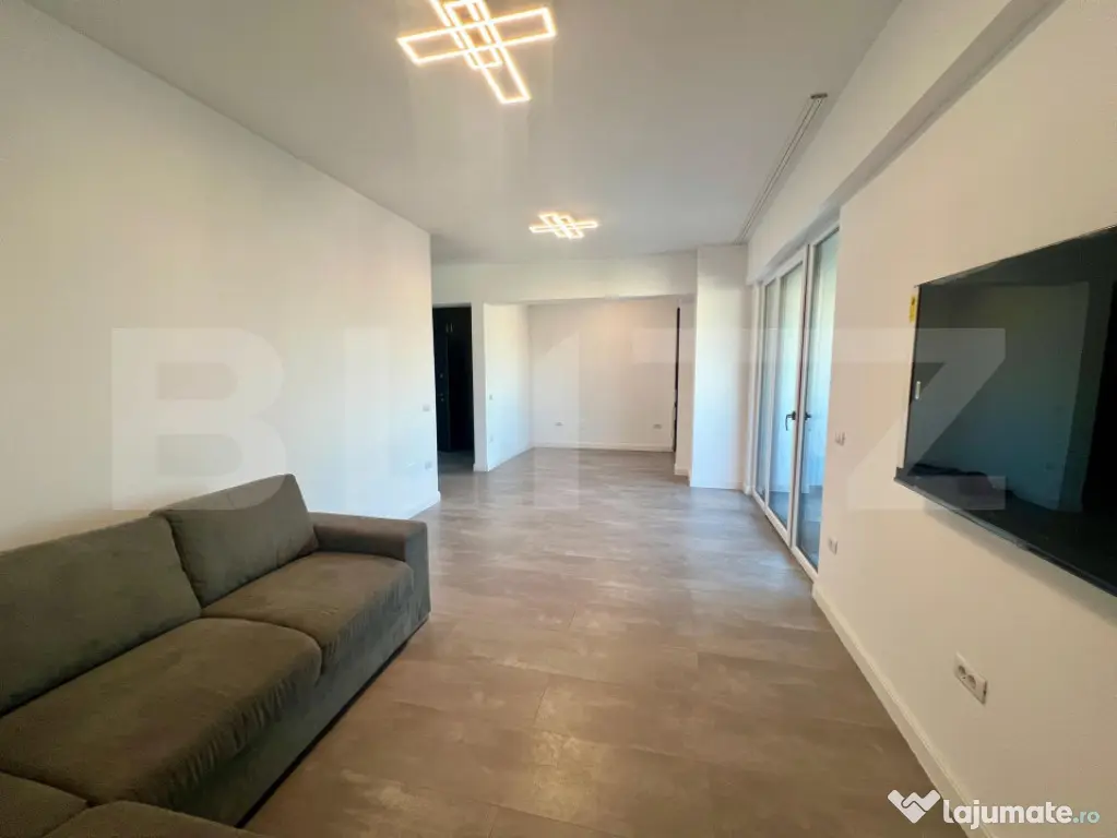 Apartament nou cu 2 camere, centrala si aer, zona Calea Seve