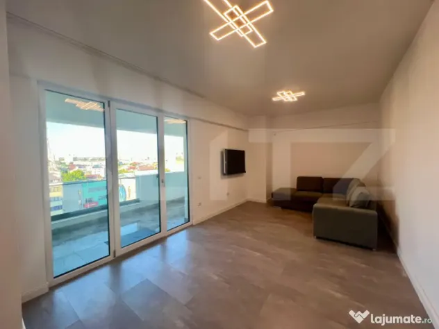 Apartament nou cu 2 camere, centrala si aer, zona Calea Seve