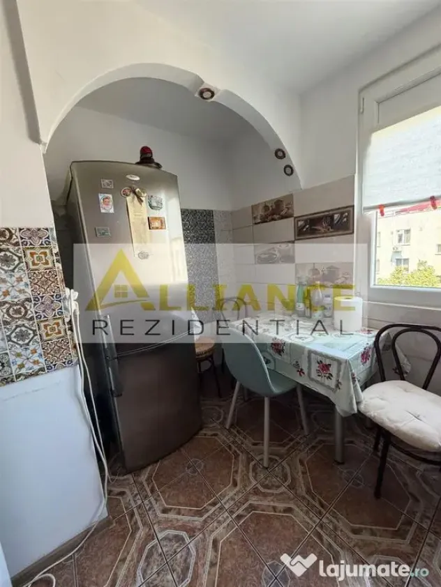 Metrou 1 Decembrie - Apartament 4 camere 2 bai - Gata de ...