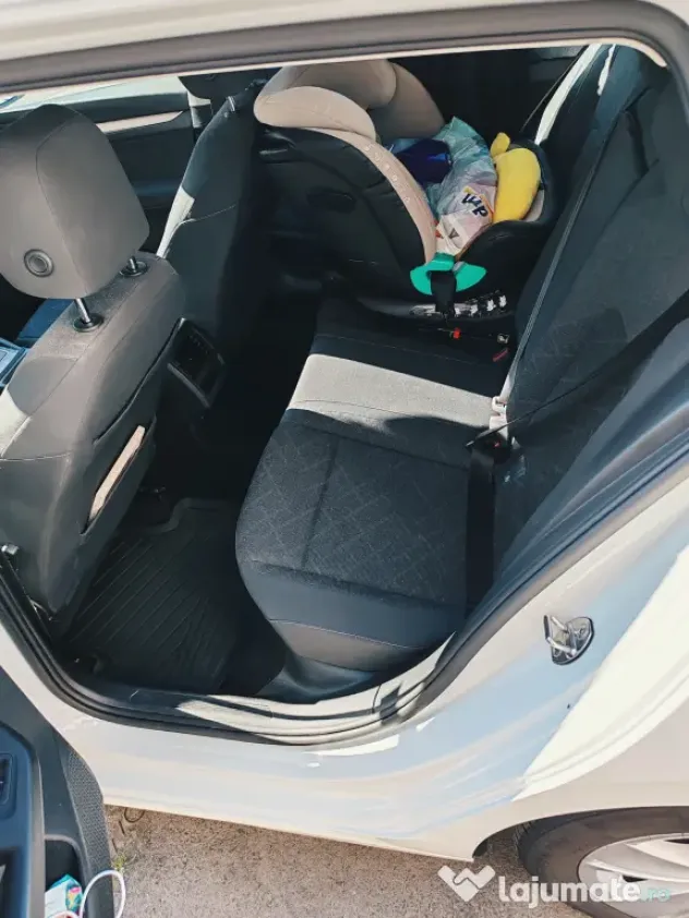 Volkswagen Golf 8