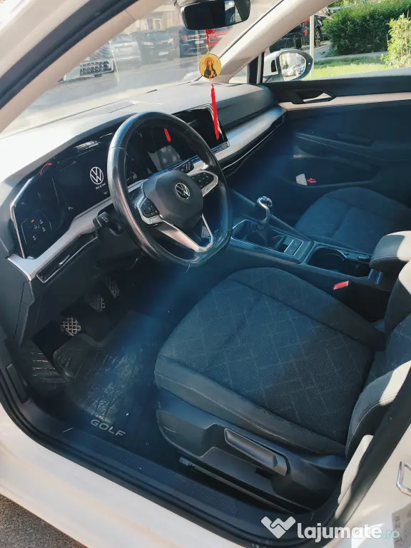 Volkswagen Golf 8