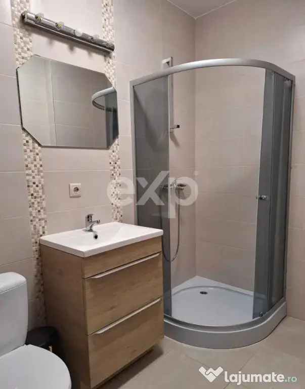 Apartament 3 camere | 2 bai | Garaj | Sesul de Sus