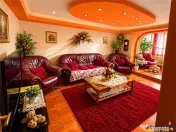 Apartament decomandat Calea Bucuresti. intrare pe Carpatilor