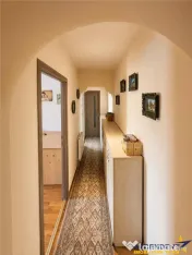 Apartament decomandat Calea Bucuresti. intrare pe Carpatilor