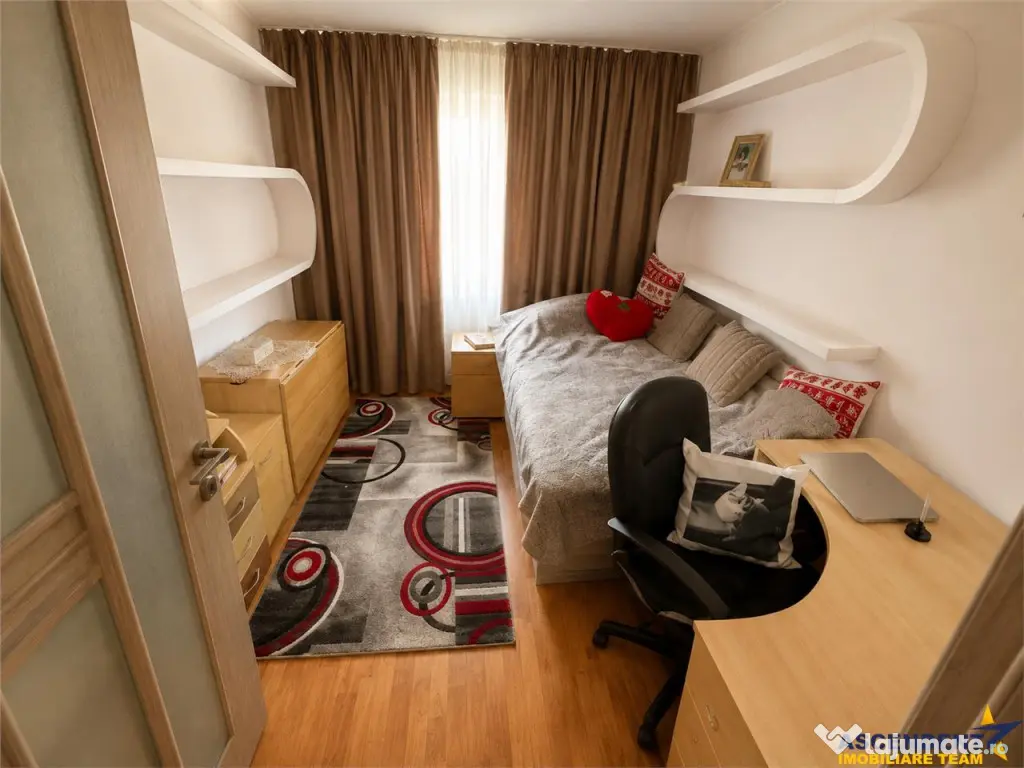 Apartament decomandat Calea Bucuresti. intrare pe Carpatilor