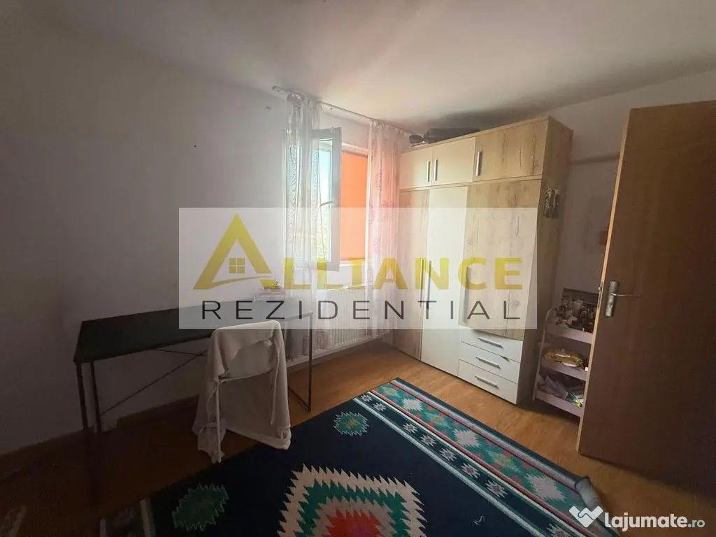 PIATA SUDULUI -APARTAMENT 3 CAMERE