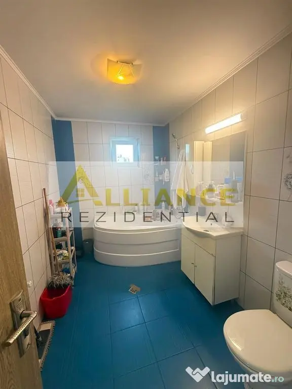 PIATA SUDULUI -APARTAMENT 3 CAMERE