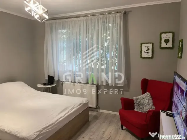 Apartament 2 camere de vanzare , zona Florilor, Floresti.
