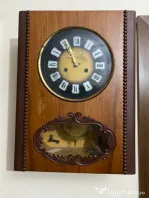 Ceas de perete cu pendul