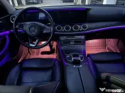 Mercedes-Benz E220 