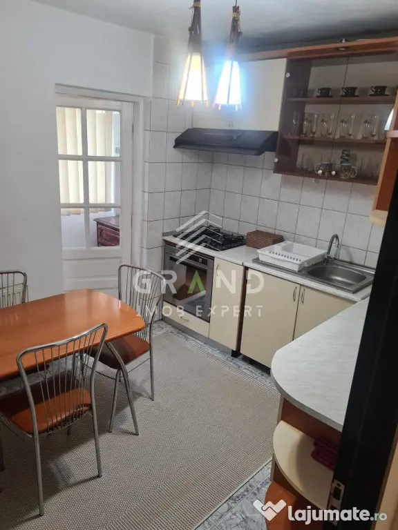 2 Camere | Etaj 1 | Balcon | Centrală Proprie | Mărăști