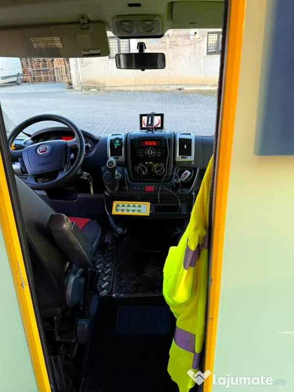 Ambulanța Fiat Ducato 2,3 diesel