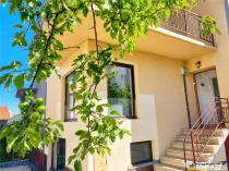 Casa cu acces auto in curte proprie, stil vintage, zona Star