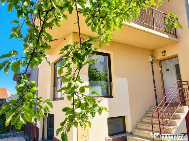 Casa cu acces auto in curte proprie, stil vintage, zona Star