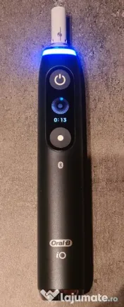 Periuta de dinti ORAL-B iO 9, Bluetooth, Curatare 3D cu 7 programe