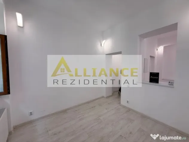 Apartament 2 camere tip duplex { Centrul Istoric -Piata U...