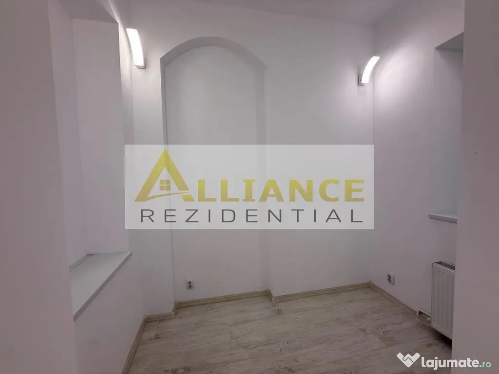 Apartament 2 camere tip duplex { Centrul Istoric -Piata U...
