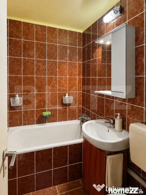 Apartament 2 camere decomandat, 36 mp + balcon, bloc anvelop