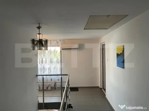 Casă D+P+M cu toate utilitățile și teren de 426mp, zona