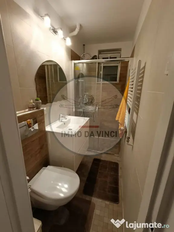 De închiriat – Apartament 3 camere, in zona Piata Hermes