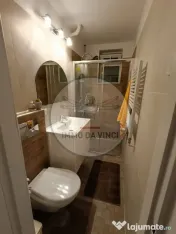 De închiriat – Apartament 3 camere, in zona Piata Hermes 