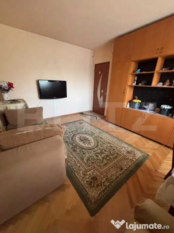 Apartament cu 2 camere- Zona VEST