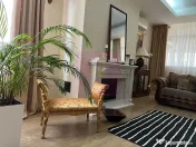 Eleganță, spațiu și confort într-o vilă deosebită,...