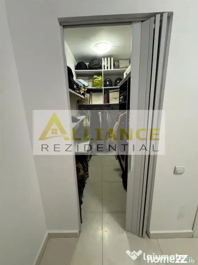 Apartament 2 camere tip studio - Gata de mutare