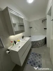 Casă renovata, 3 dormitoare, pod amenajat, curte – Zona G