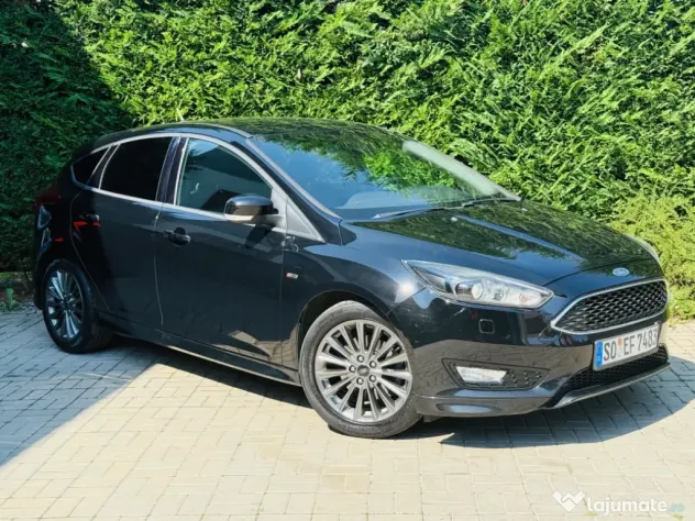 Ford Focus ST LINE 2017 Hatchback
