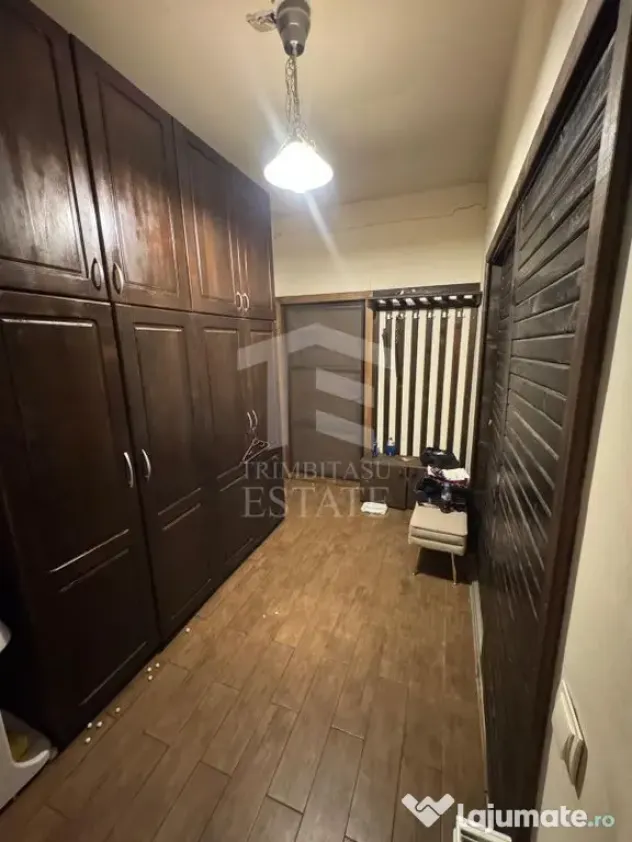 Casa autentixa maramureseana de vanzare in Snagov-Tancabesti