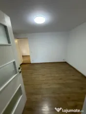 Casă de vânzare în zona Delfinariu, Constanța, ideală p