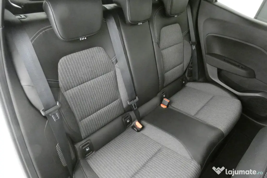 Renault Clio E-Tech fullhybrid 145 cp