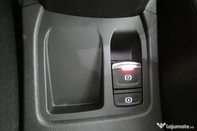 Renault Clio E-Tech fullhybrid 145 cp