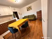 Vand apartament 3camere 55mp+5 mp balcoane zona Cetatii