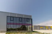 0% Comision-Inchiriere Hala noua zona Bascov la DN 7C 