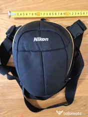 Geantă Nikon pentru camera foto. Marca Crumpler 