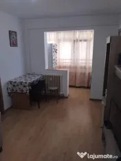 Vand apartament Craiovita Nouă 