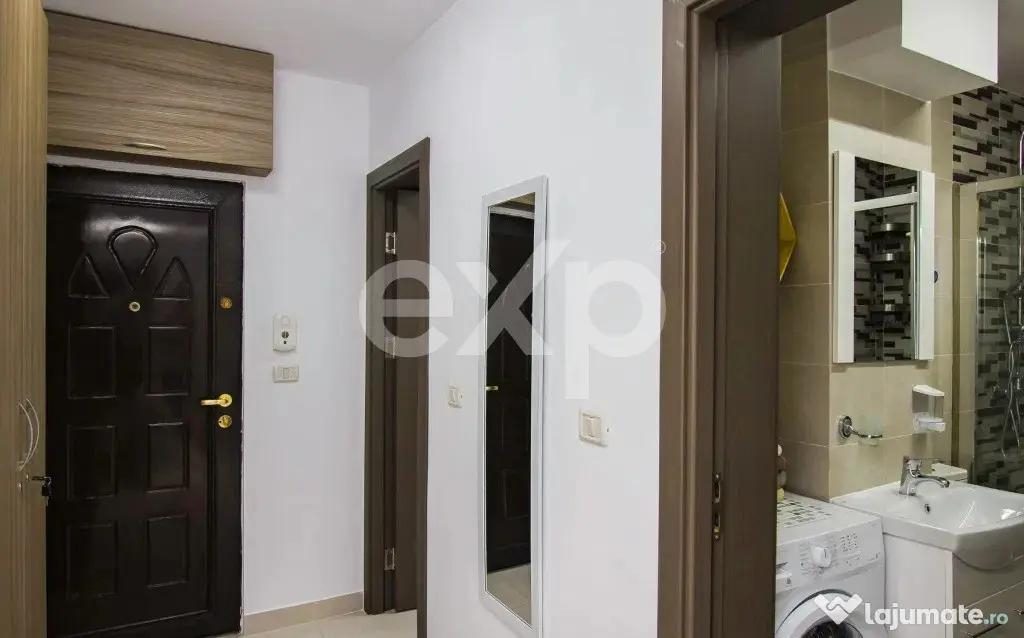 Vând Apartament 3 camere Tomis Nord, Constanța